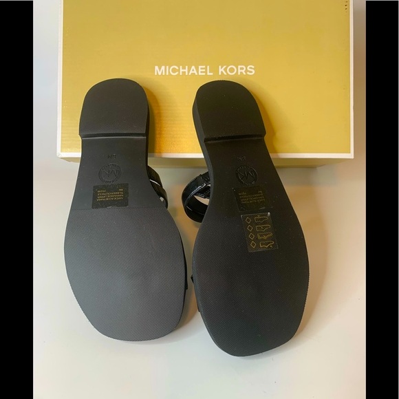 MICHAEL KORS Black Toe Ring Sandals 6 New In Box - Picture 6 of 8